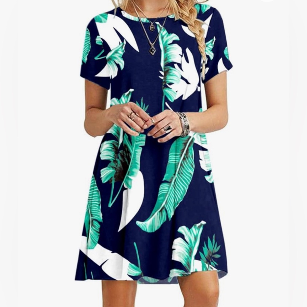 NWOT Molerani Palm Leaf T-shirt Dress